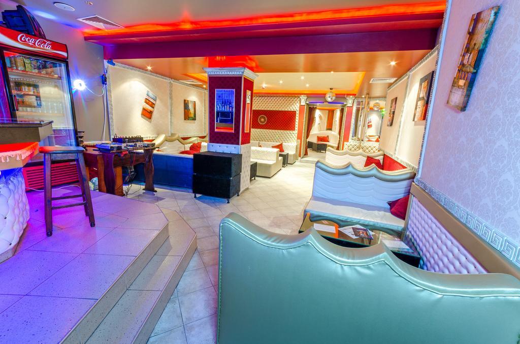 Hotel Cosmos Asenovgrad Luaran gambar