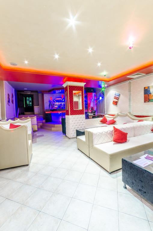 Hotel Cosmos Asenovgrad Luaran gambar