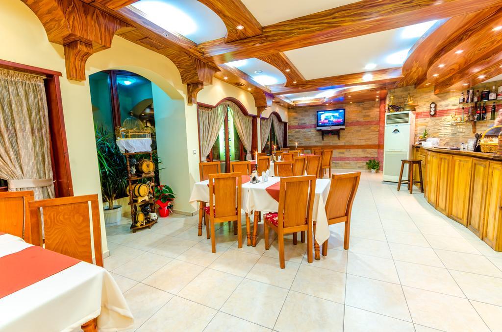 Hotel Cosmos Asenovgrad Luaran gambar